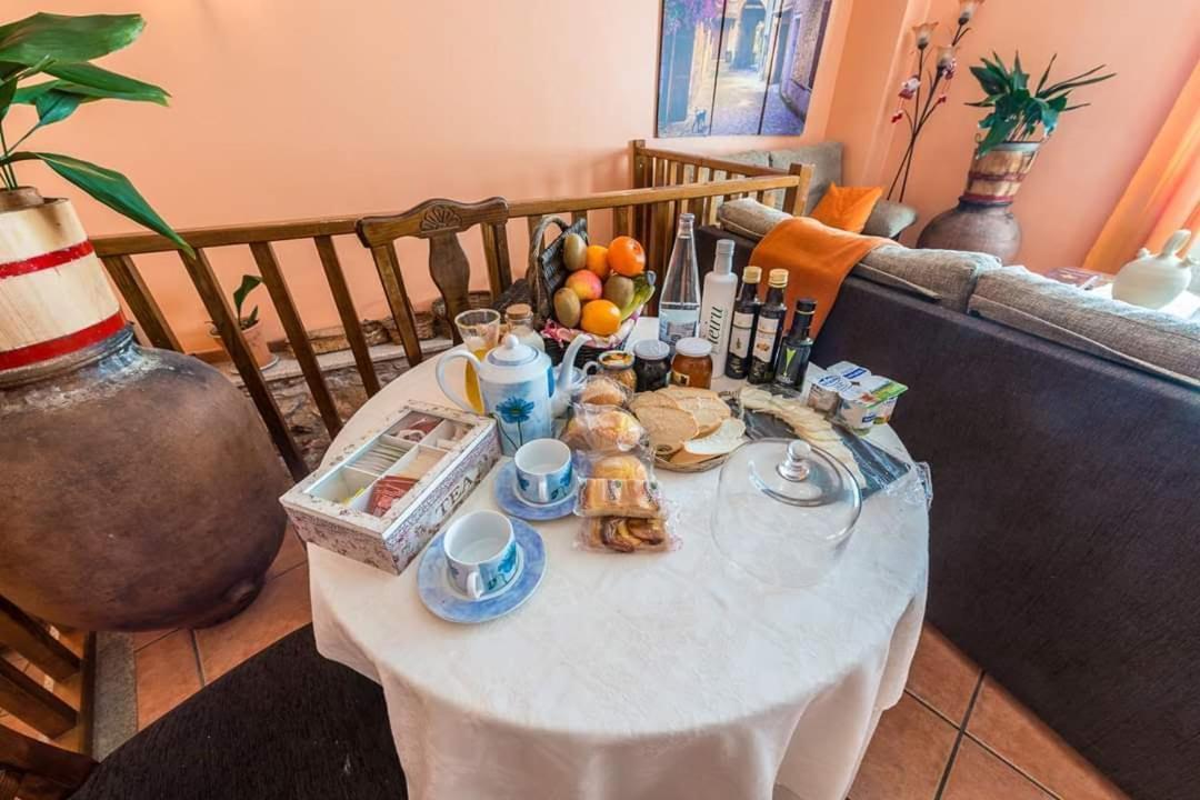 Apartamentos & Casa Rural Boada Con Jardin Interior Y Barbacoa Villamiel Εξωτερικό φωτογραφία