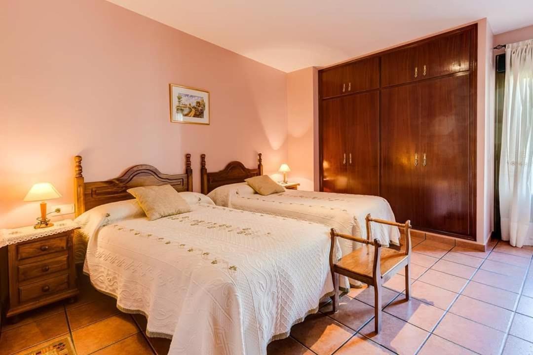 Apartamentos & Casa Rural Boada Con Jardin Interior Y Barbacoa Villamiel Εξωτερικό φωτογραφία